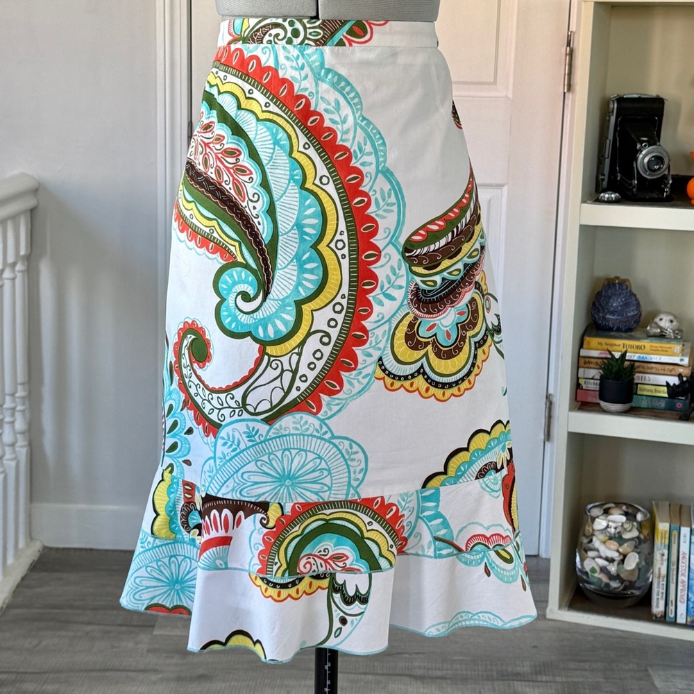 Bogner Paisley Pattern Cotton A-Line Skirt with Ruffle Hem (size 6) - Picture 2 of 12